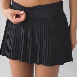 Lululemon Pleat To Street Skirt II Black Size 10
